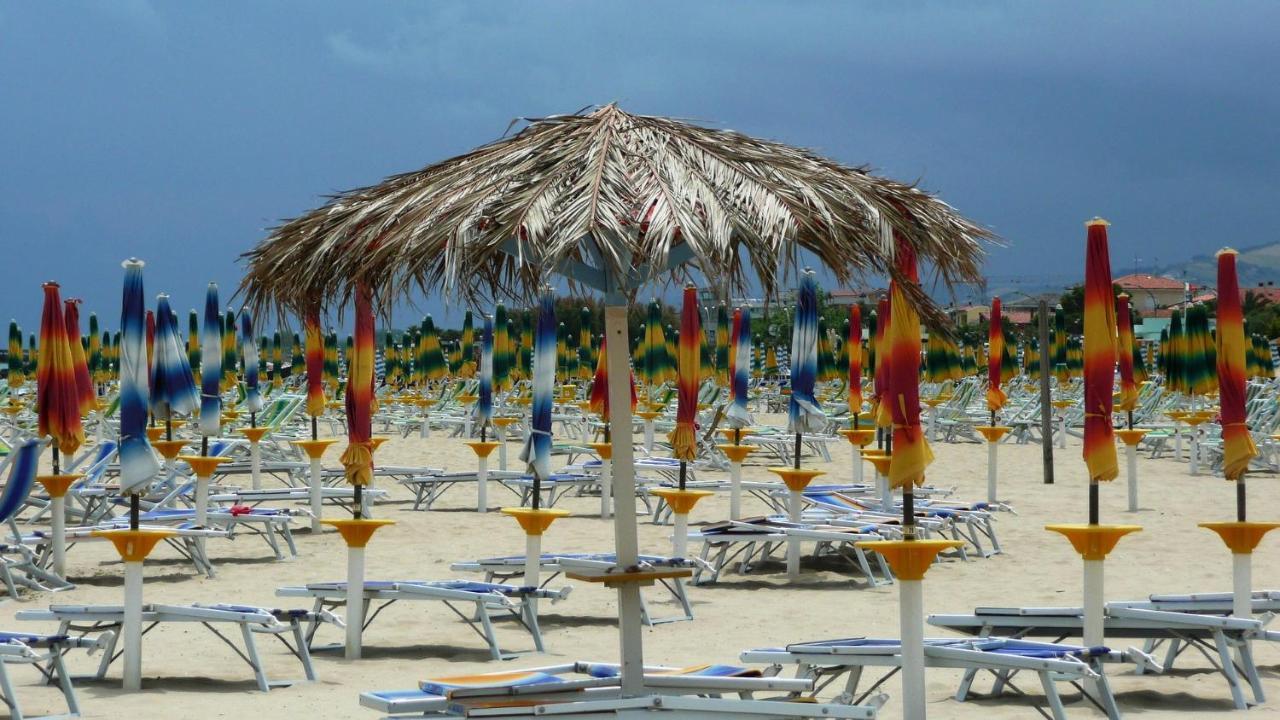 Suites Rome Pescara Eksteriør bilde