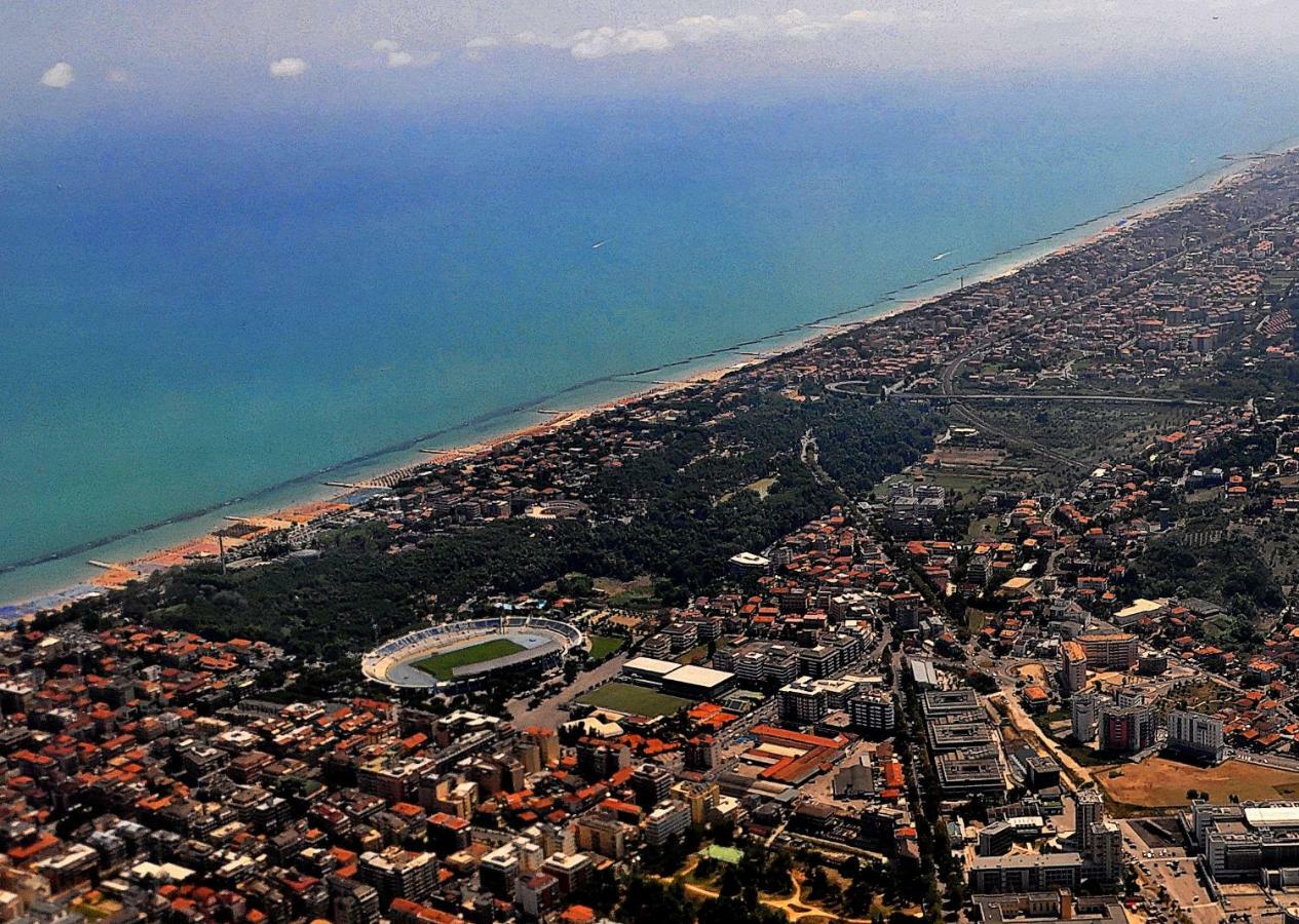 Suites Rome Pescara Eksteriør bilde